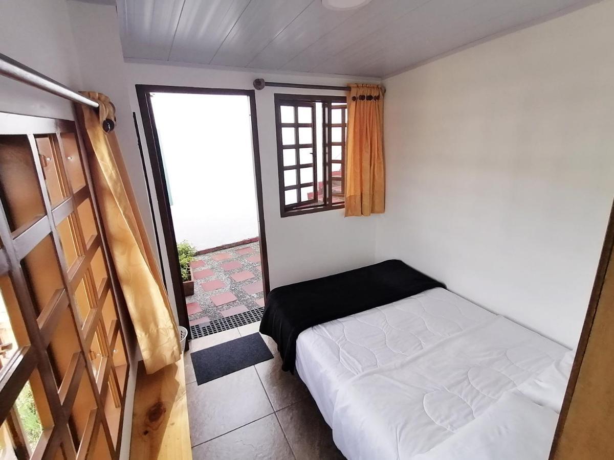 Hostal Cafe Casa Caturro Manizales Exterior foto